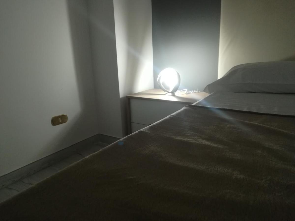 Home Mazzei Piazza Bilotti Cosenza Oda fotoğraf
