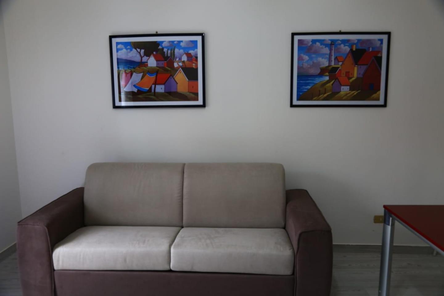 Home Mazzei Piazza Bilotti Cosenza Oda fotoğraf